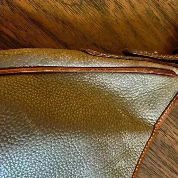 Vintage Dooney & Bourke Crescent Hobo-Taupe British Tan - Picture 6 of 9